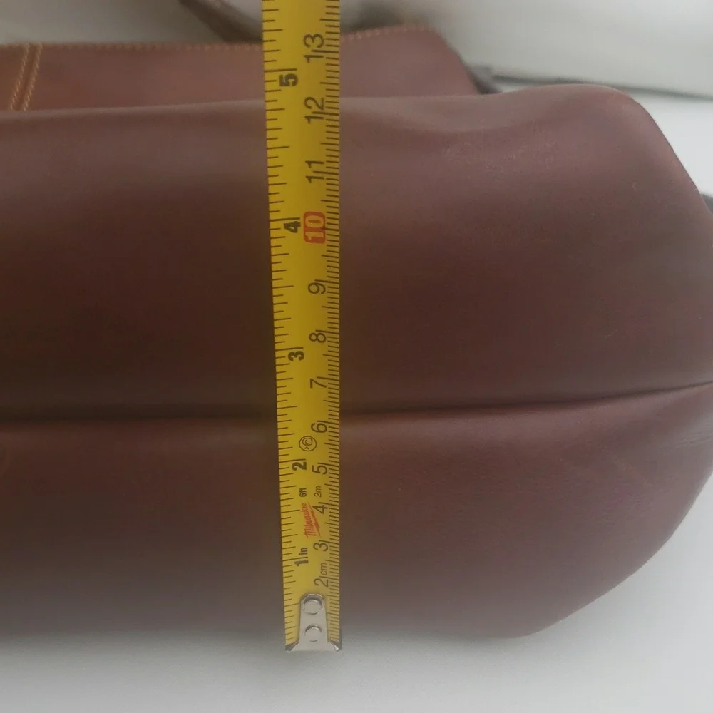 ❤Dooney & Burke Leather Bag (EUC) - Picture 16 of 16